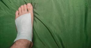 Trápí Vás Bolest Nártu? Víme Jak Se Jí Rychle Zbavit!