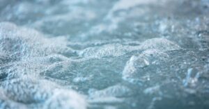 6 Metod Jak Se Zbavit Pěny Ve Vířivce! + Návod na prevenci tvoření pěny